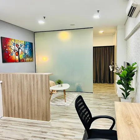 Summer Suites Klcc By Impexia Kuala Lumpur Exterior photo